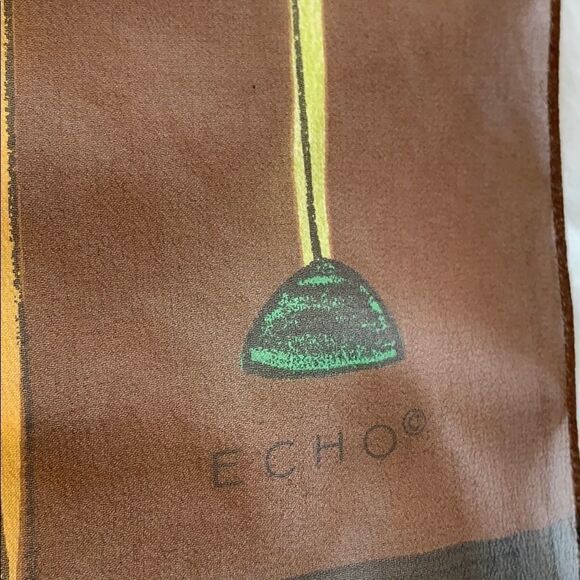 Echo silk chiffon scarf with lamp and vase design - Picture 7 of 10